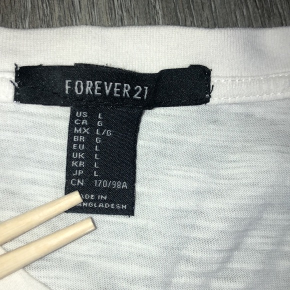 Forever 21 T-shirt with sushi 🍣 all over it  #sushi - Picture 5 of 9